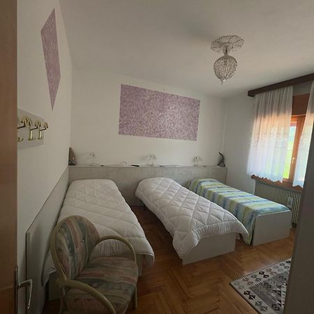 Casa Del Nonno Leone Leilighet Tarzo Eksteriør bilde