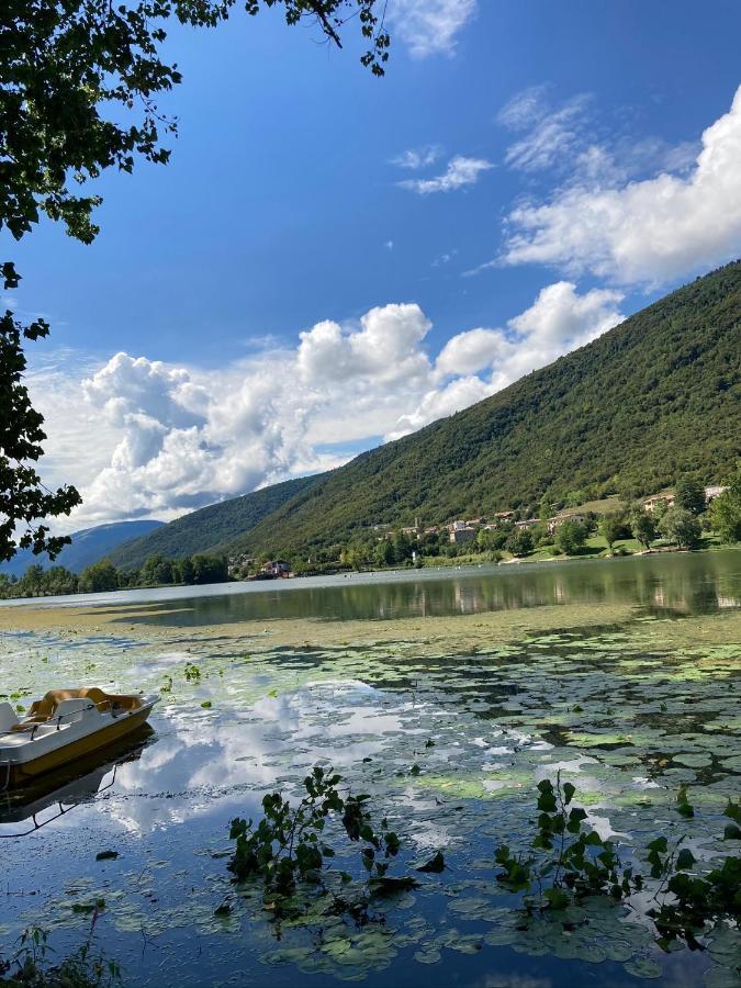 Casa Del Nonno Leone Leilighet Tarzo Eksteriør bilde